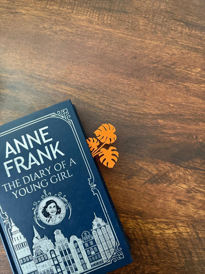 Leaf & Let Read – Clip - On Bookmark - the3dpenguin