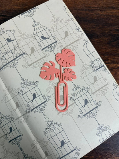 Leaf & Let Read – Clip - On Bookmark - the3dpenguin