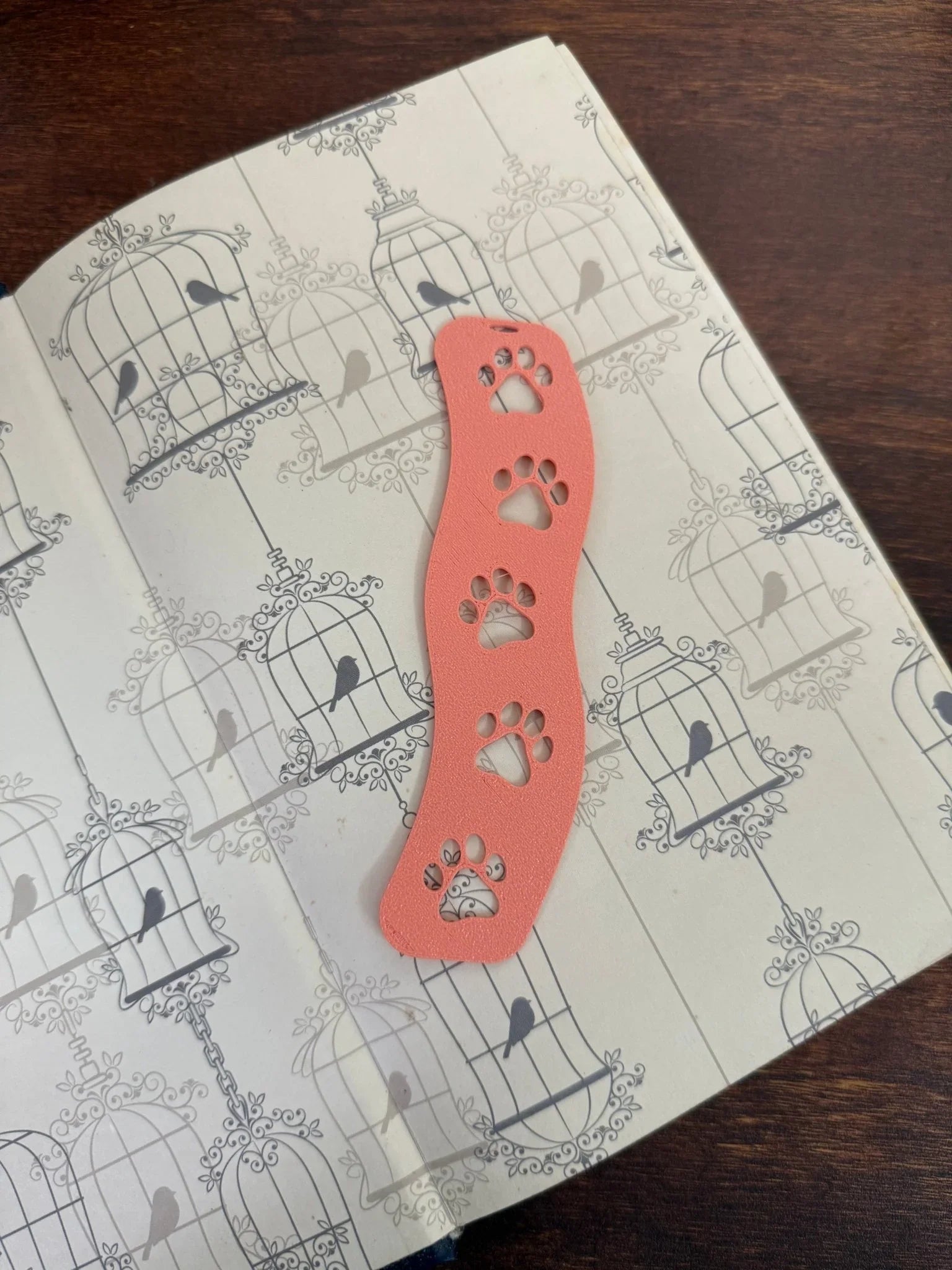 Paw - some bookmark - the3dpenguin