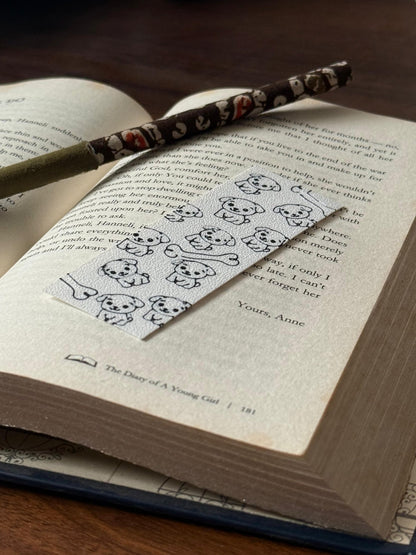 Puppy Bookmark – Cute Dog Design Bookmark - the3dpenguin